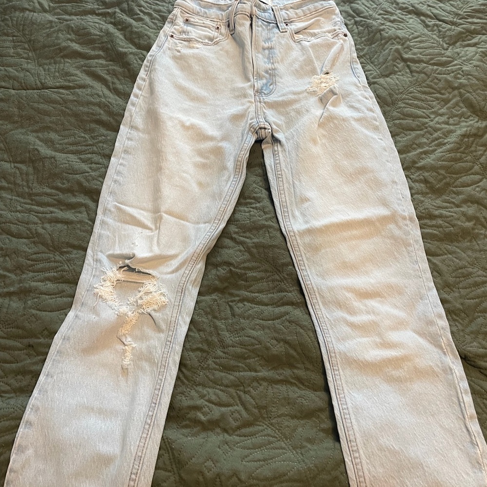 Abercrombie & Fitch Stylish Light Blue Distressed Women Jeans